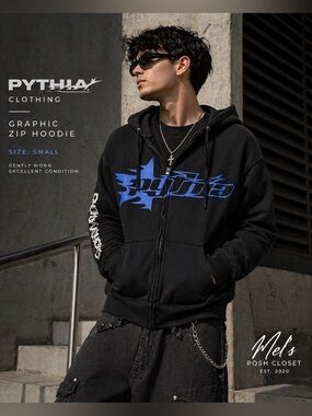 🚨Pythia Black Graphic Zip Hoodie with Blue Logo
